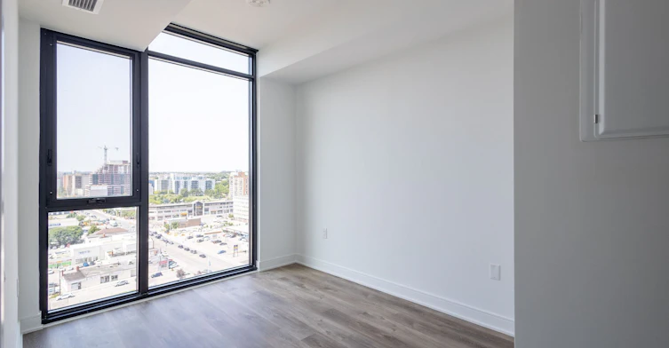 1517-86 Dundas Street E, Mississauga, ON, L5A 0B1 - 11
