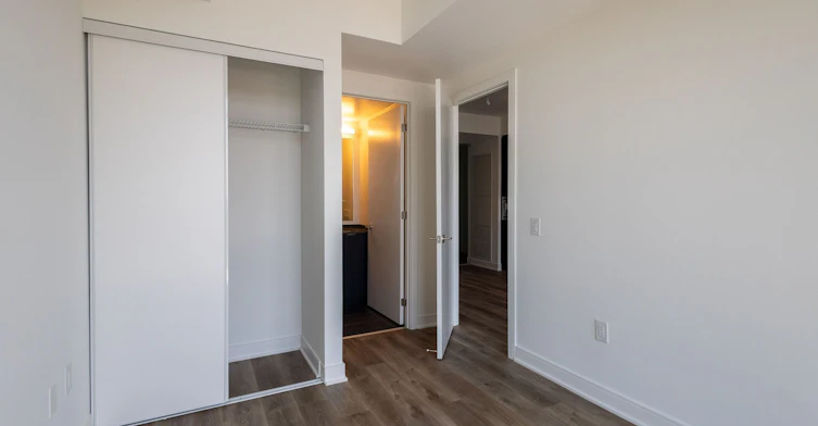 1517-86 Dundas Street E, Mississauga, ON, L5A 0B1 - 12