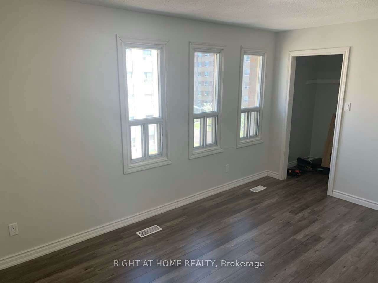 30-16 Rexdale Boulevard, Toronto, ON, M9W 5Z3 - 8