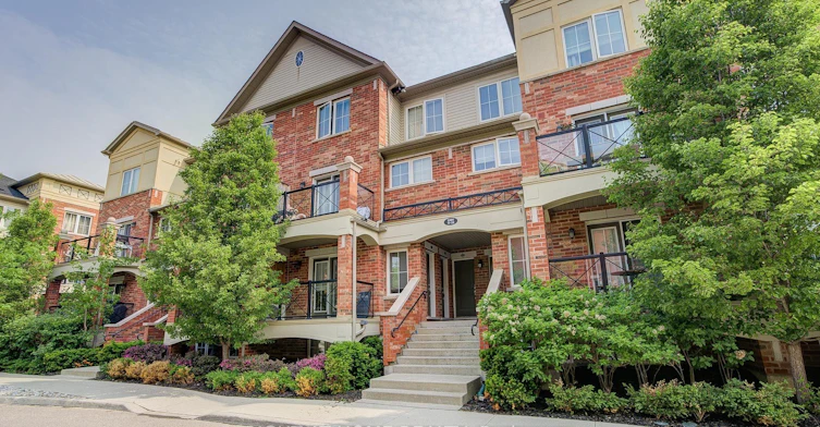#17-2484 Post Road, Oakville, ON, L6H 0G6 - 2