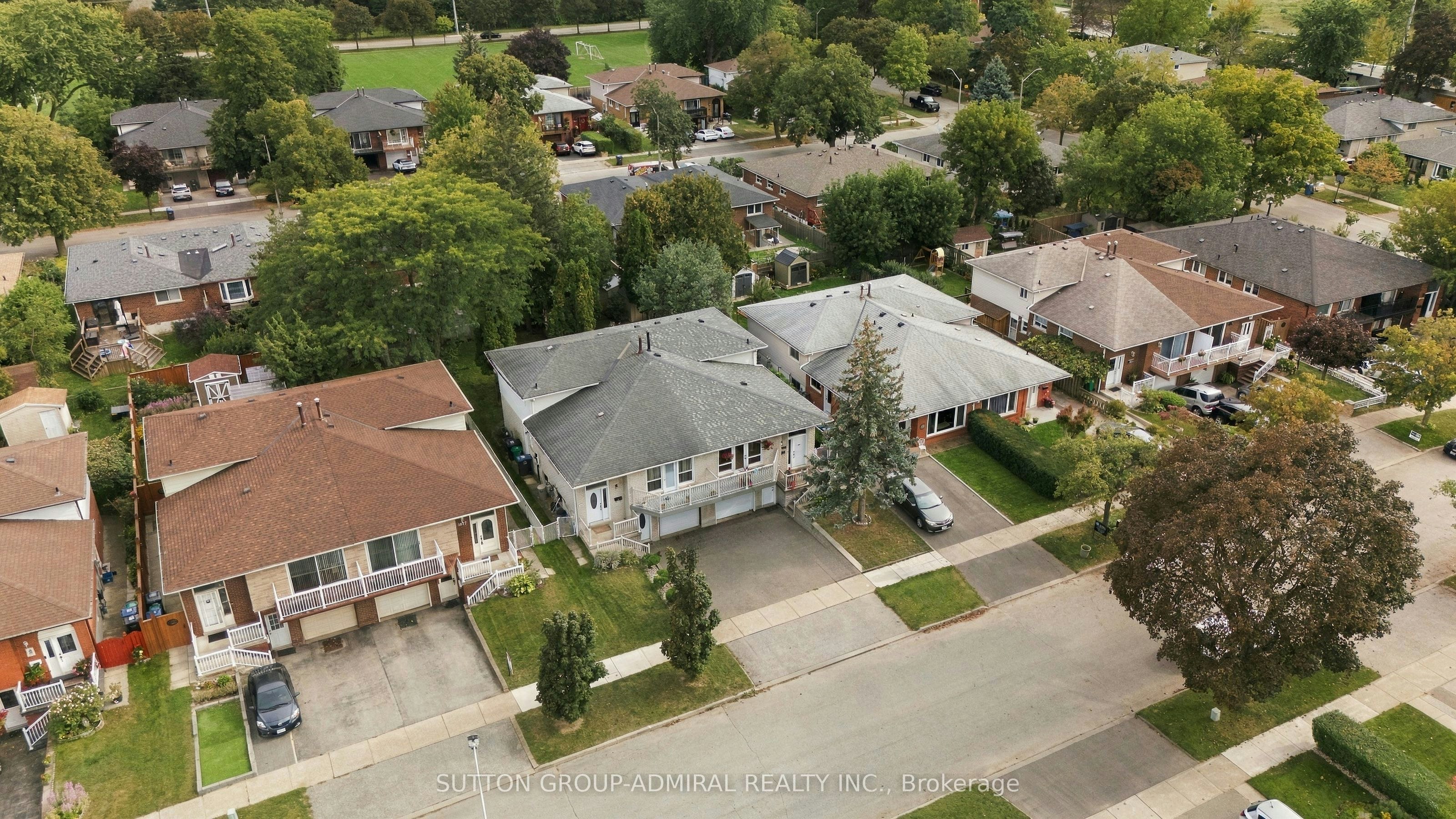 1871 Silverberry Crescent, Mississauga, ON, L5J 1C8