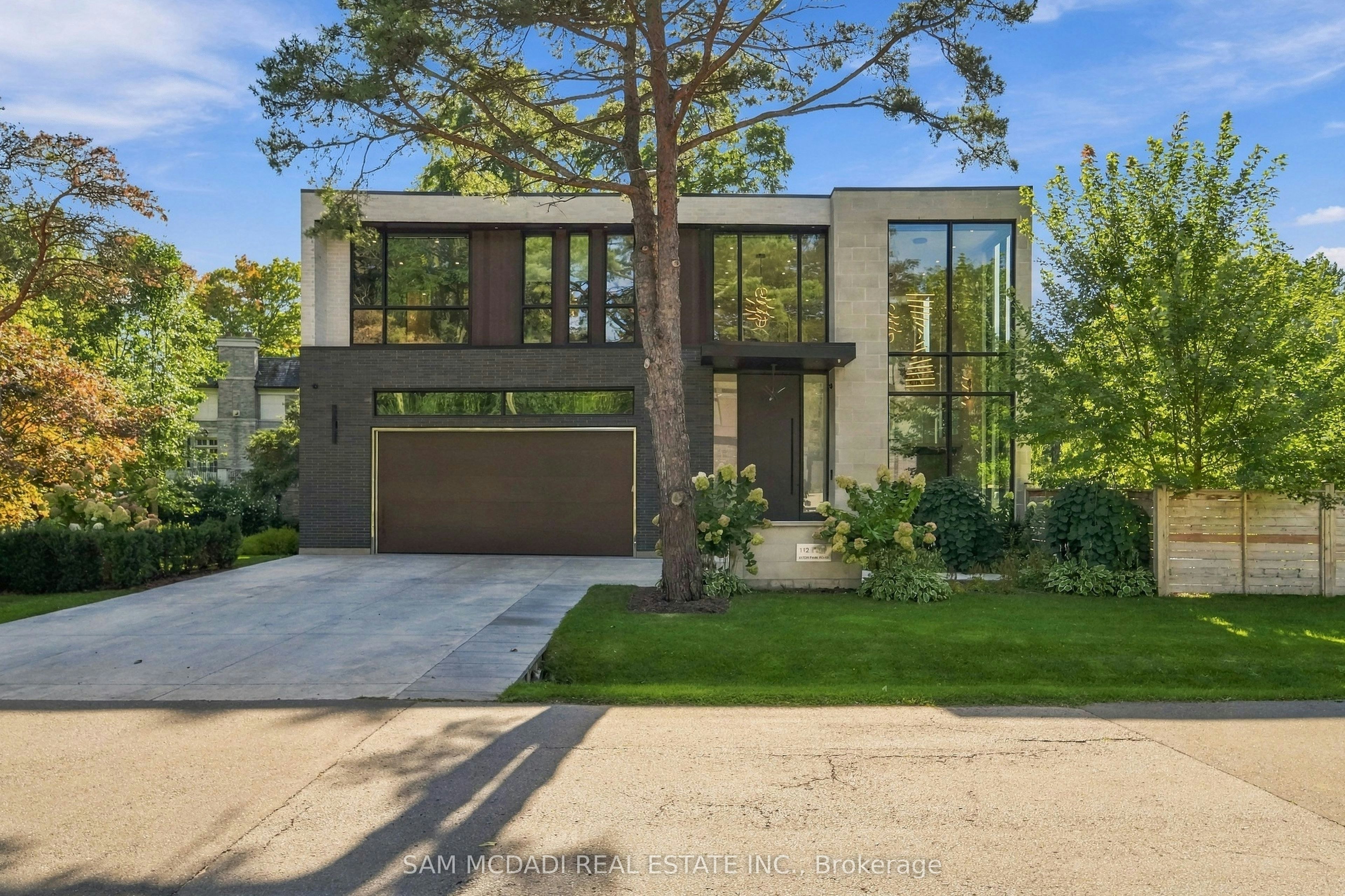 112 Elton Park Road, Oakville, ON, L6J 4C1