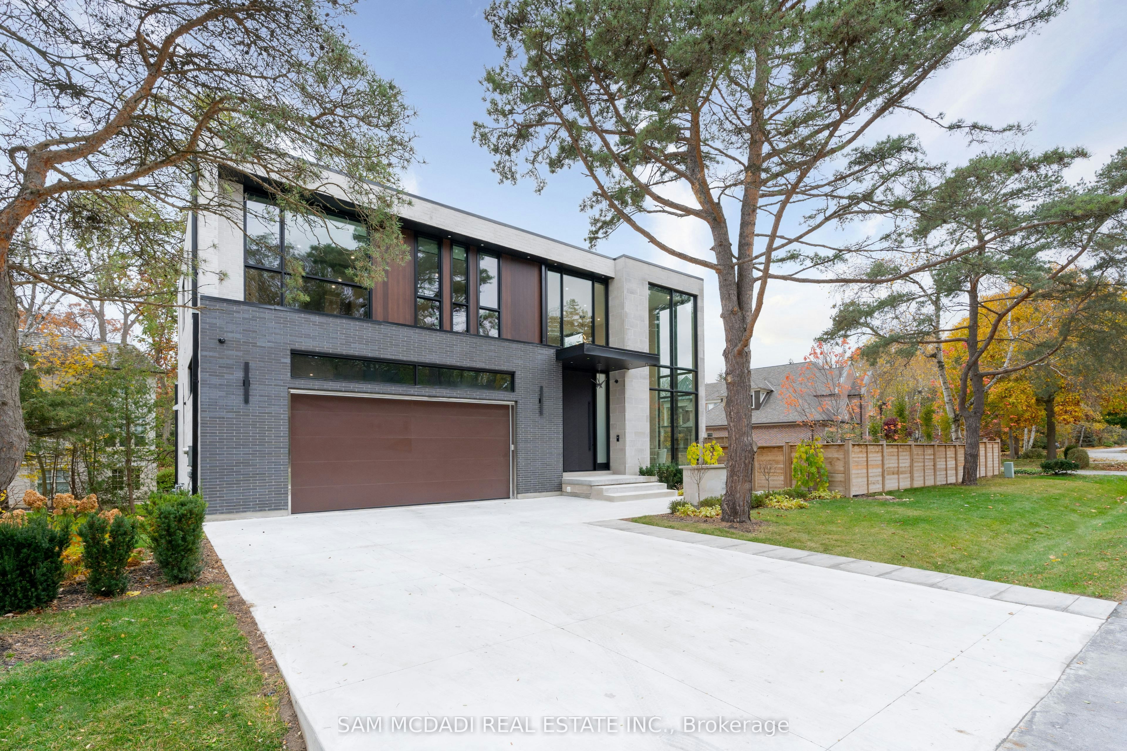 112 Elton Park Road, Oakville, ON, L6J 4C1