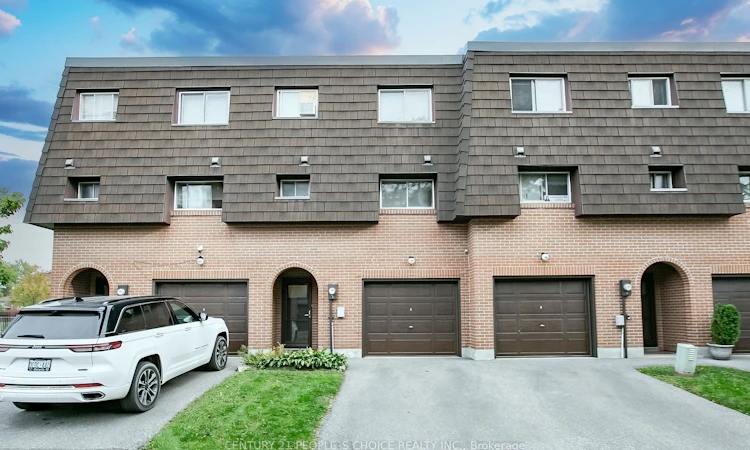 98 Darras Court