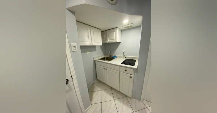 Basement-5110 Timbermill Court, Mississauga, ON, L5V 2B8 - 5