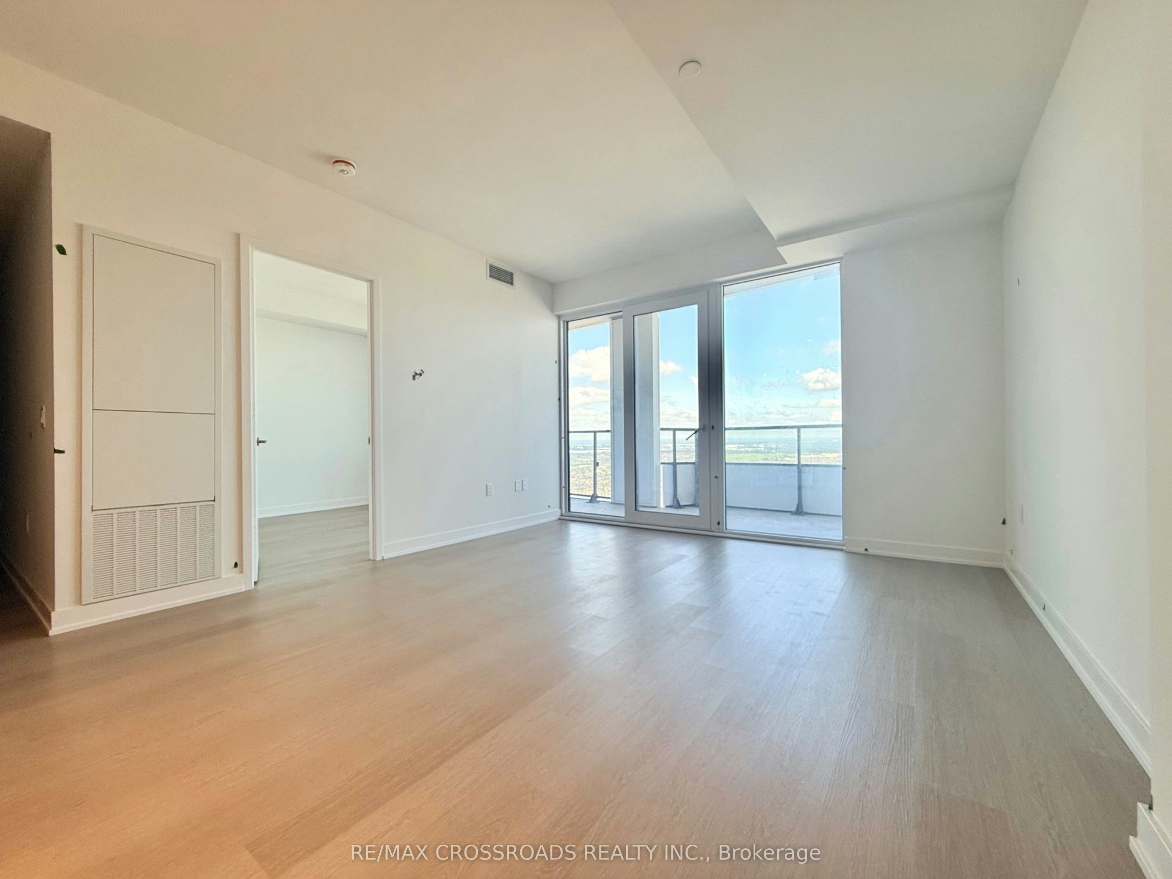 6304-448 Burnhamthorpe Road W, Mississauga, ON, L5B 0R4 - 4