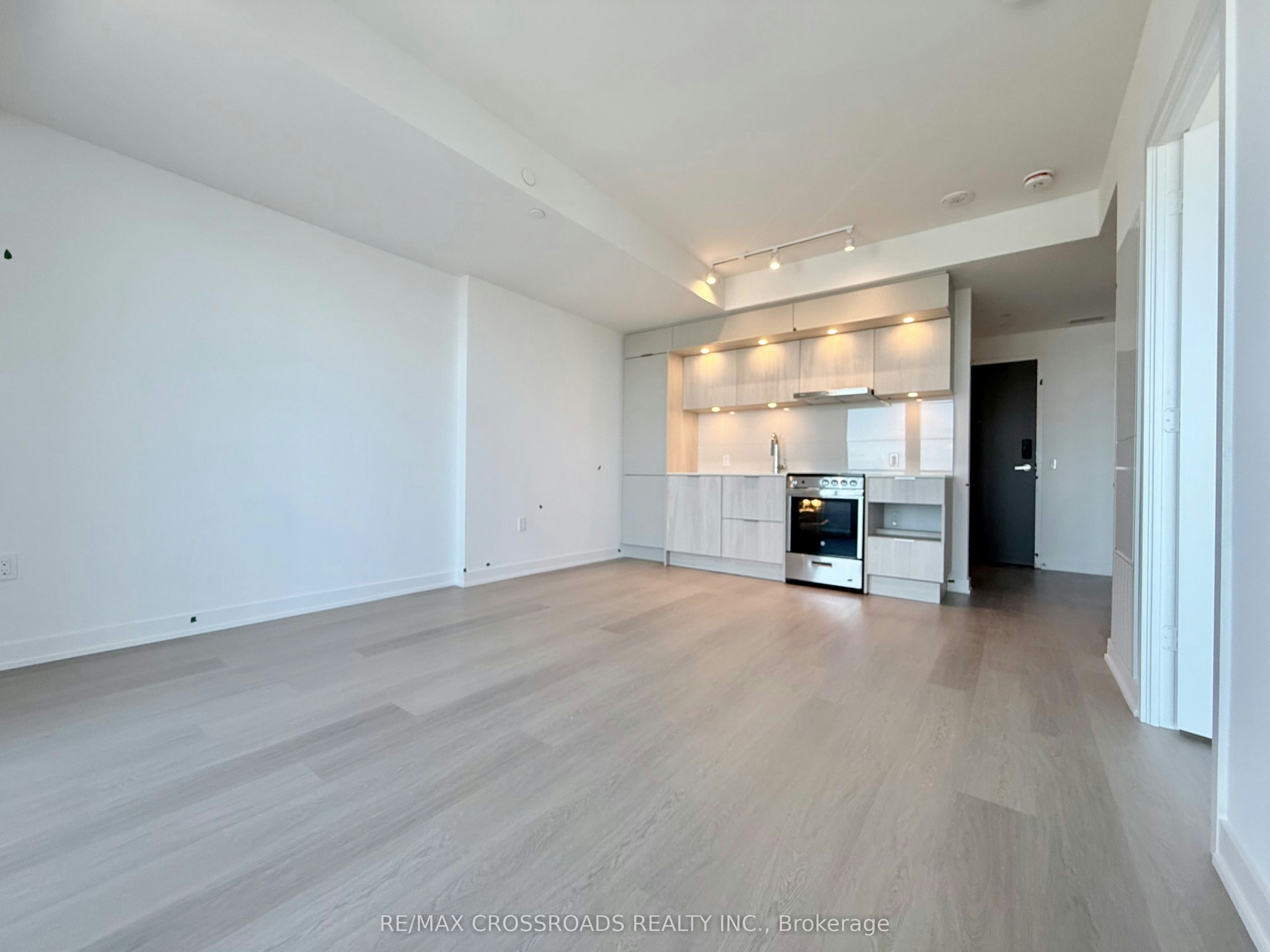 6304-448 Burnhamthorpe Road W, Mississauga, ON, L5B 0R4 - 5