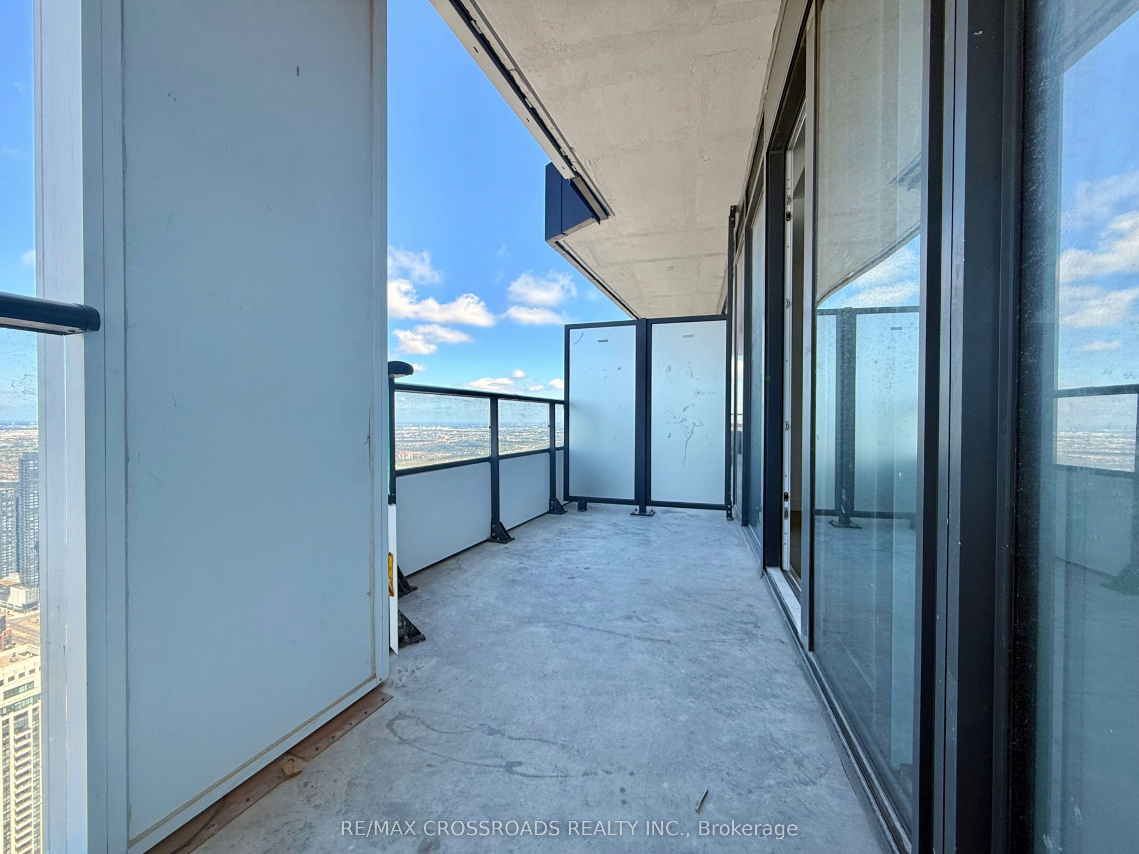 6304-448 Burnhamthorpe Road W, Mississauga, ON, L5B 0R4 - 13