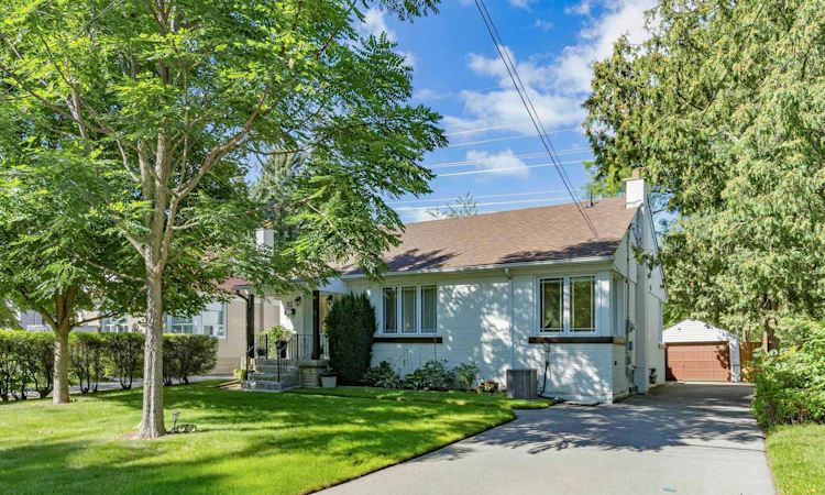 92 Westrose Avenue