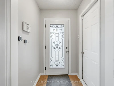 3193 Maderna Road - 3