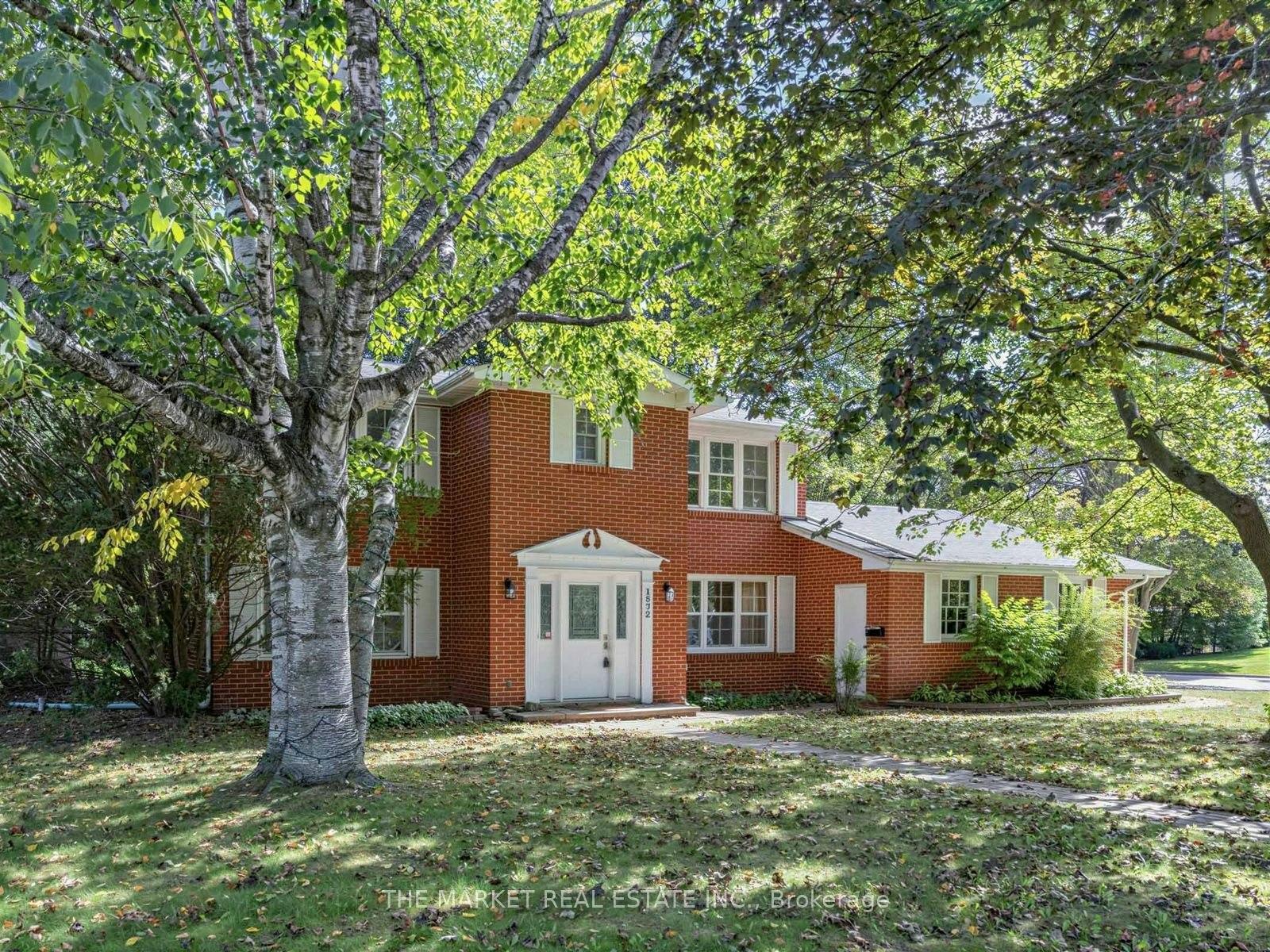 1572 Atrium Court, Mississauga, ON, L5H 2B8 - 2