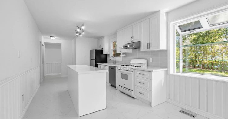 1572 Atrium Court, Mississauga, ON, L5H 2B8 - 11