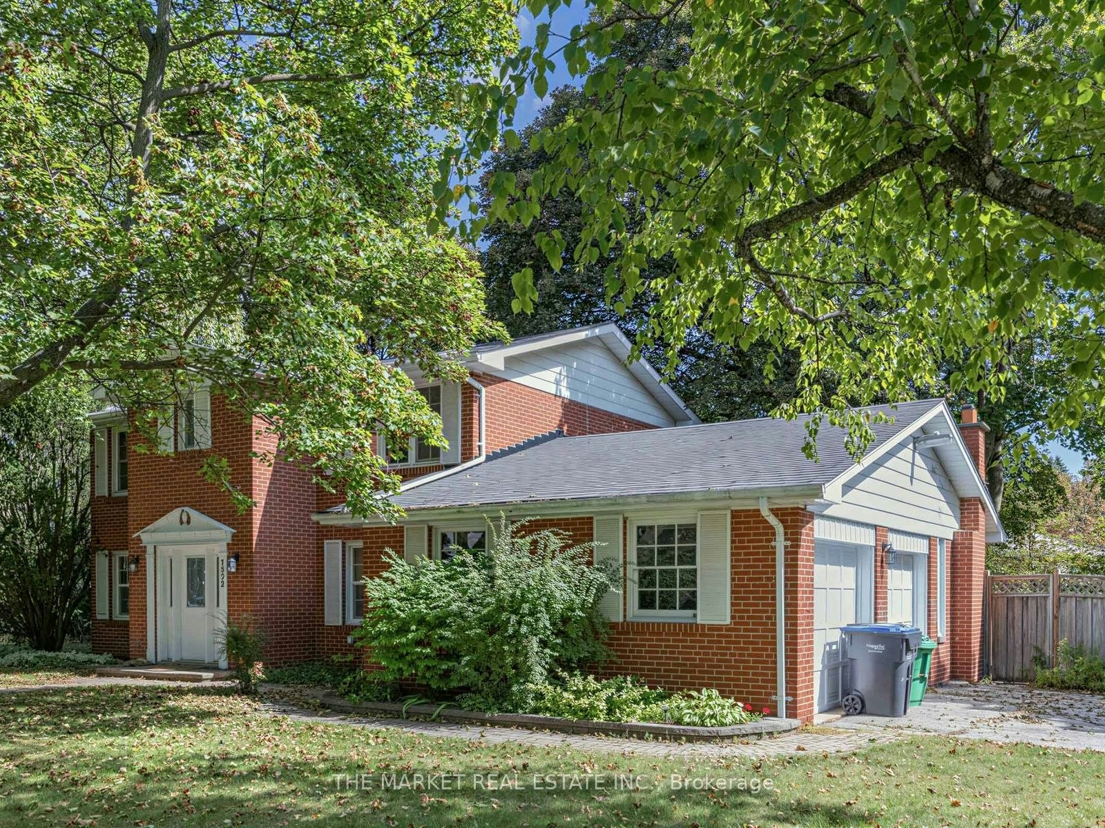 1572 Atrium Court, Mississauga, ON, L5H 2B8 - 3