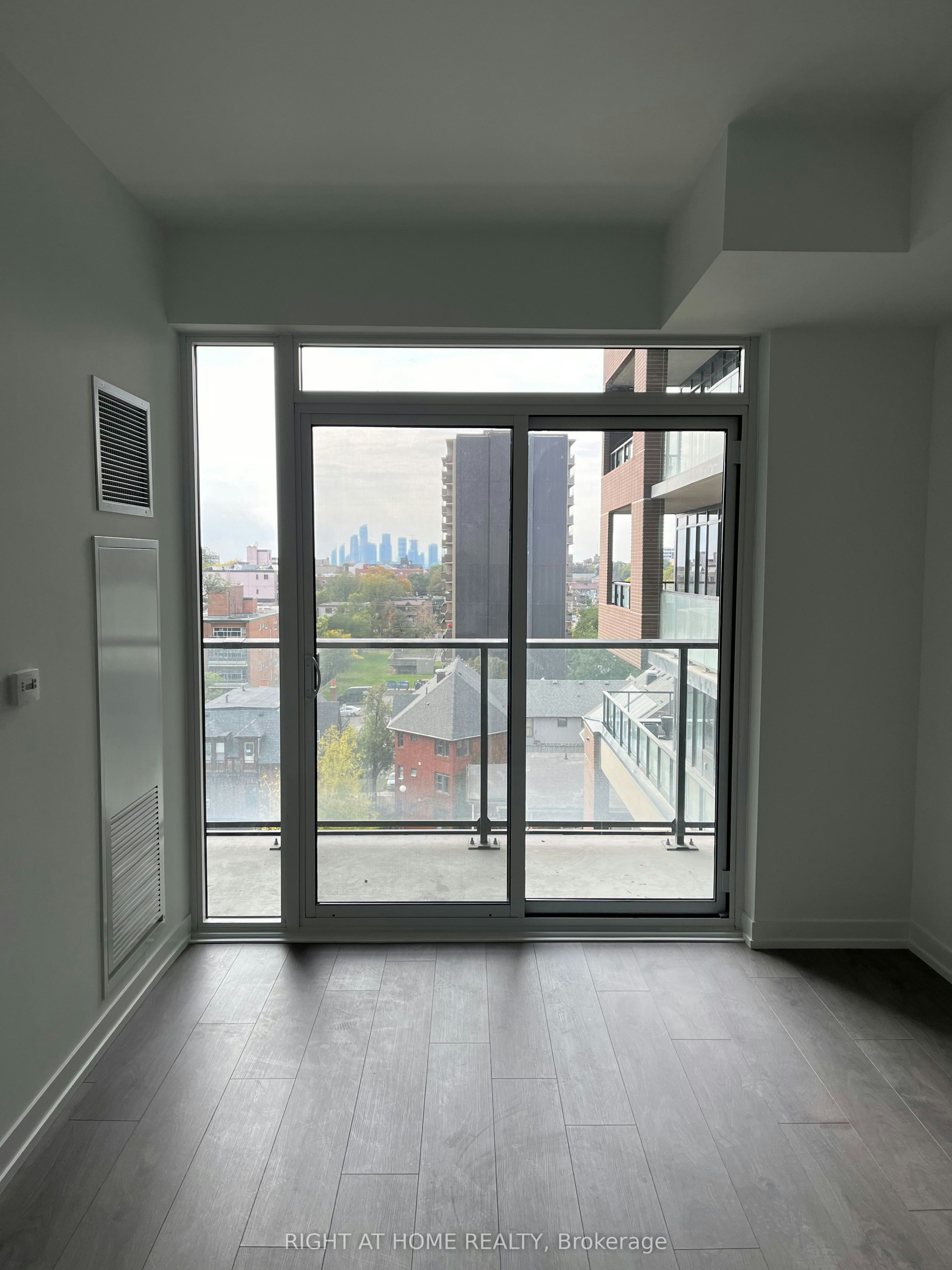 613-270 Dufferin Street, Toronto, ON, M6K 1Z6 - 6