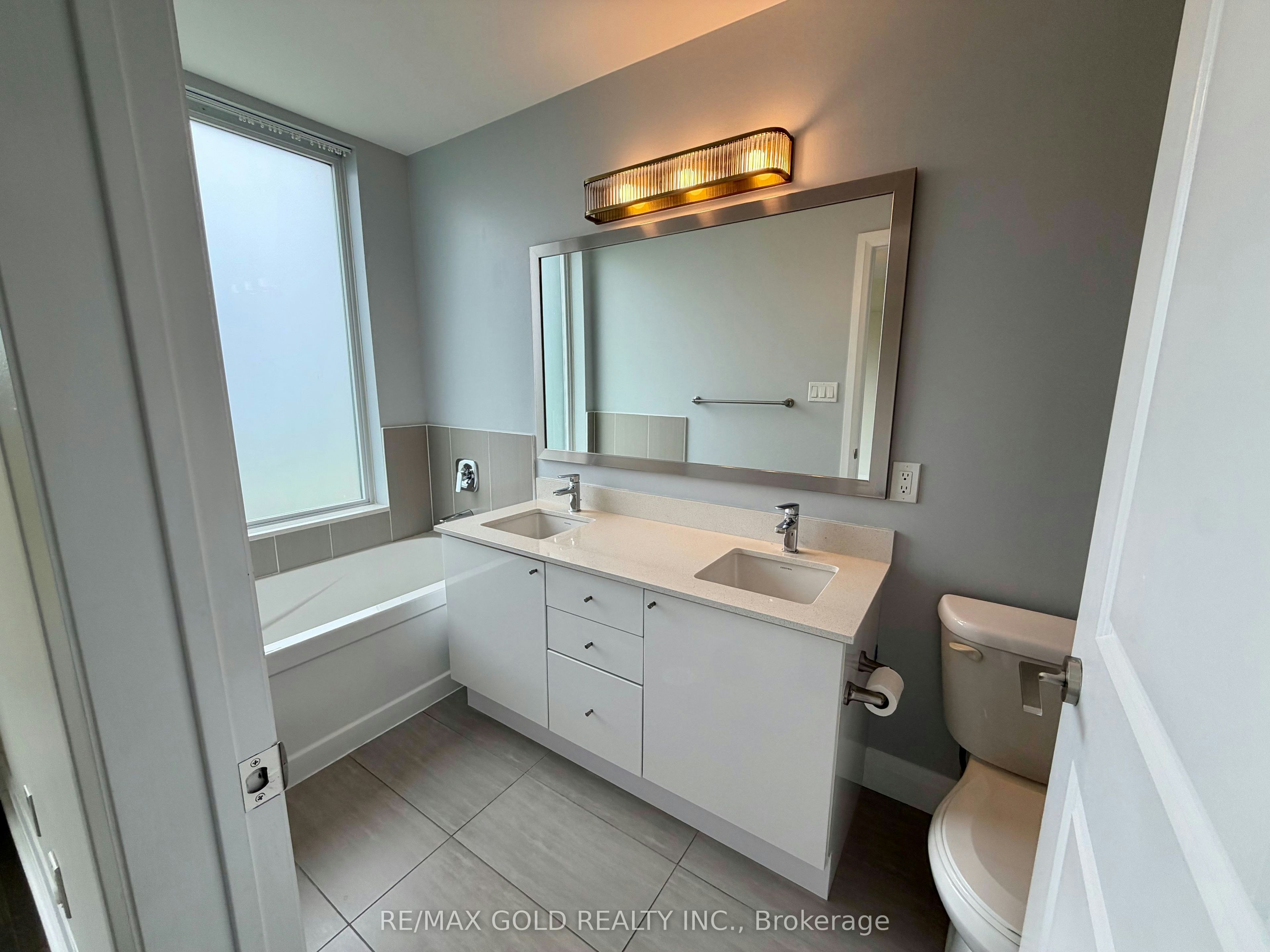 5-150 Little Creek Road, Mississauga, ON, L5R 0E9 - 22