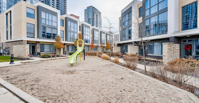 5-150 Little Creek Road, Mississauga, ON, L5R 0E9 - 37
