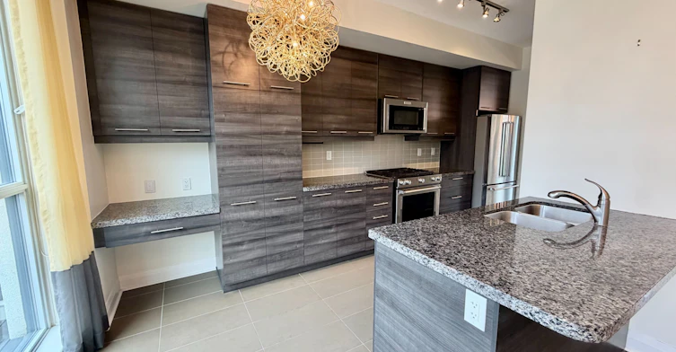 5-150 Little Creek Road, Mississauga, ON, L5R 0E9 - 6