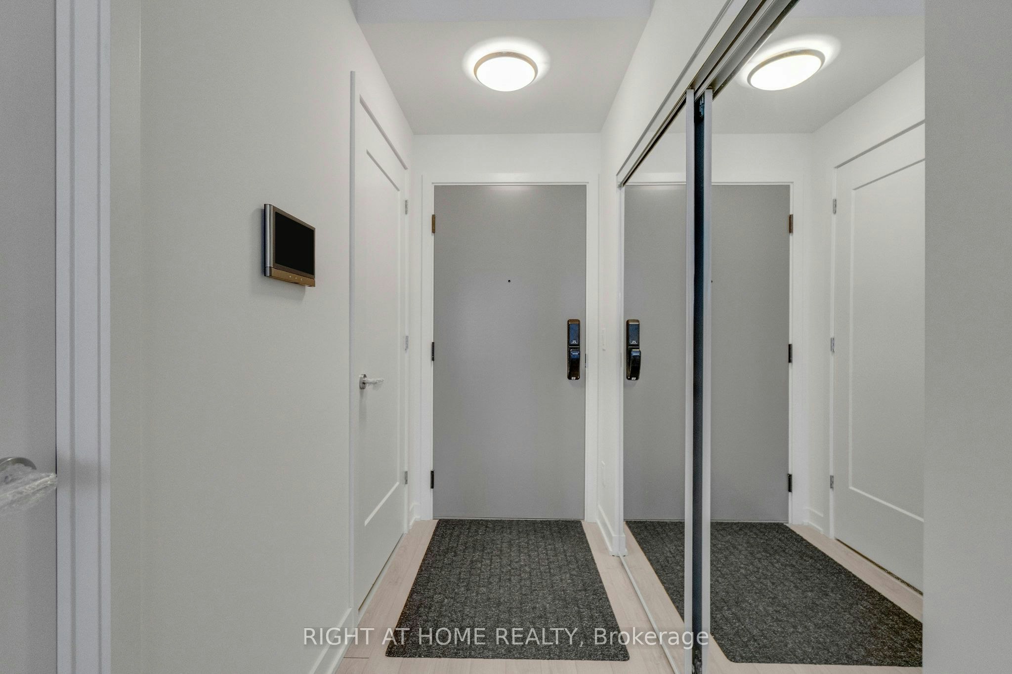 902-3071 Trafalgar Road, Oakville, ON, L6H 8C6 - 10