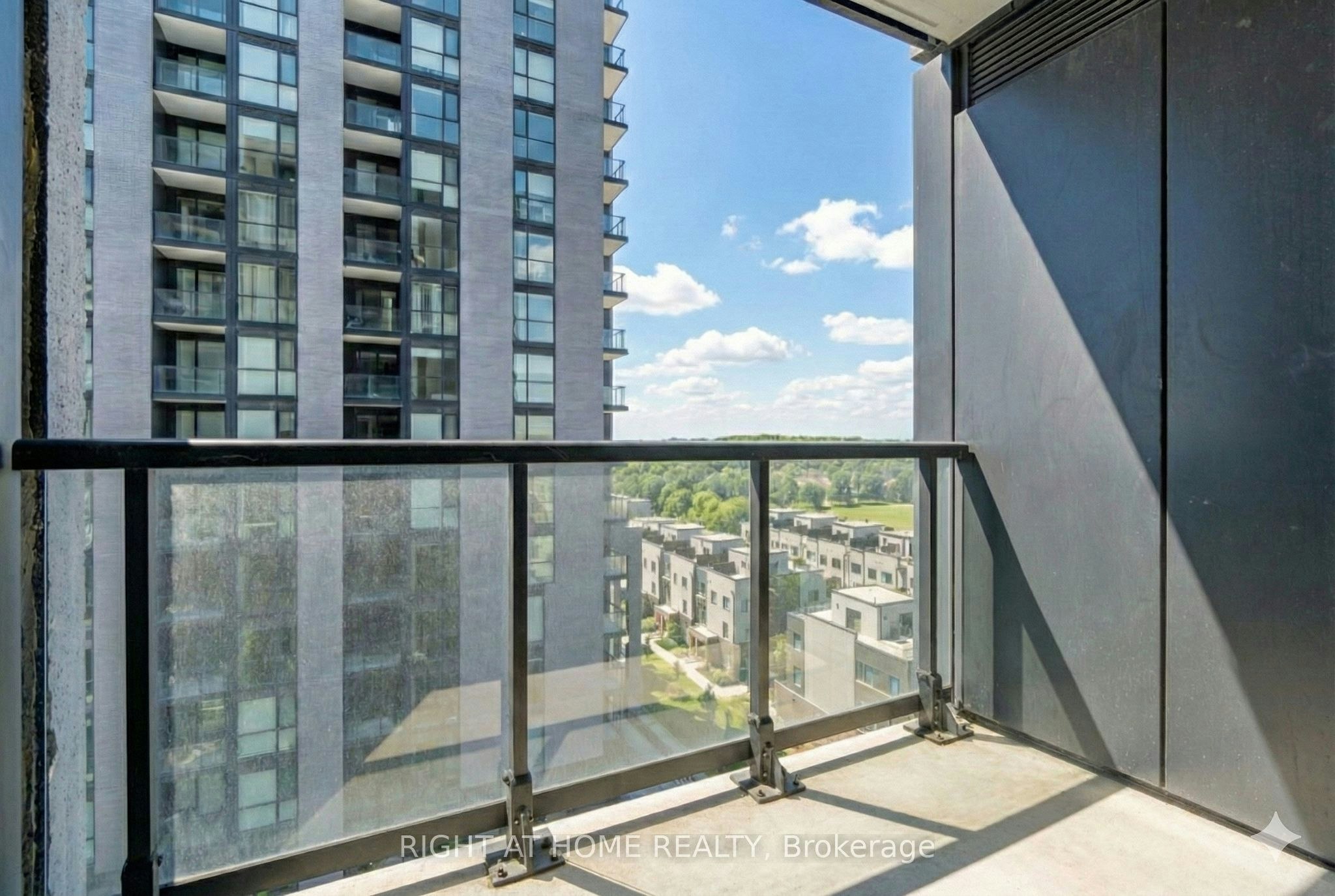 902-3071 Trafalgar Road, Oakville, ON, L6H 8C6 - 30