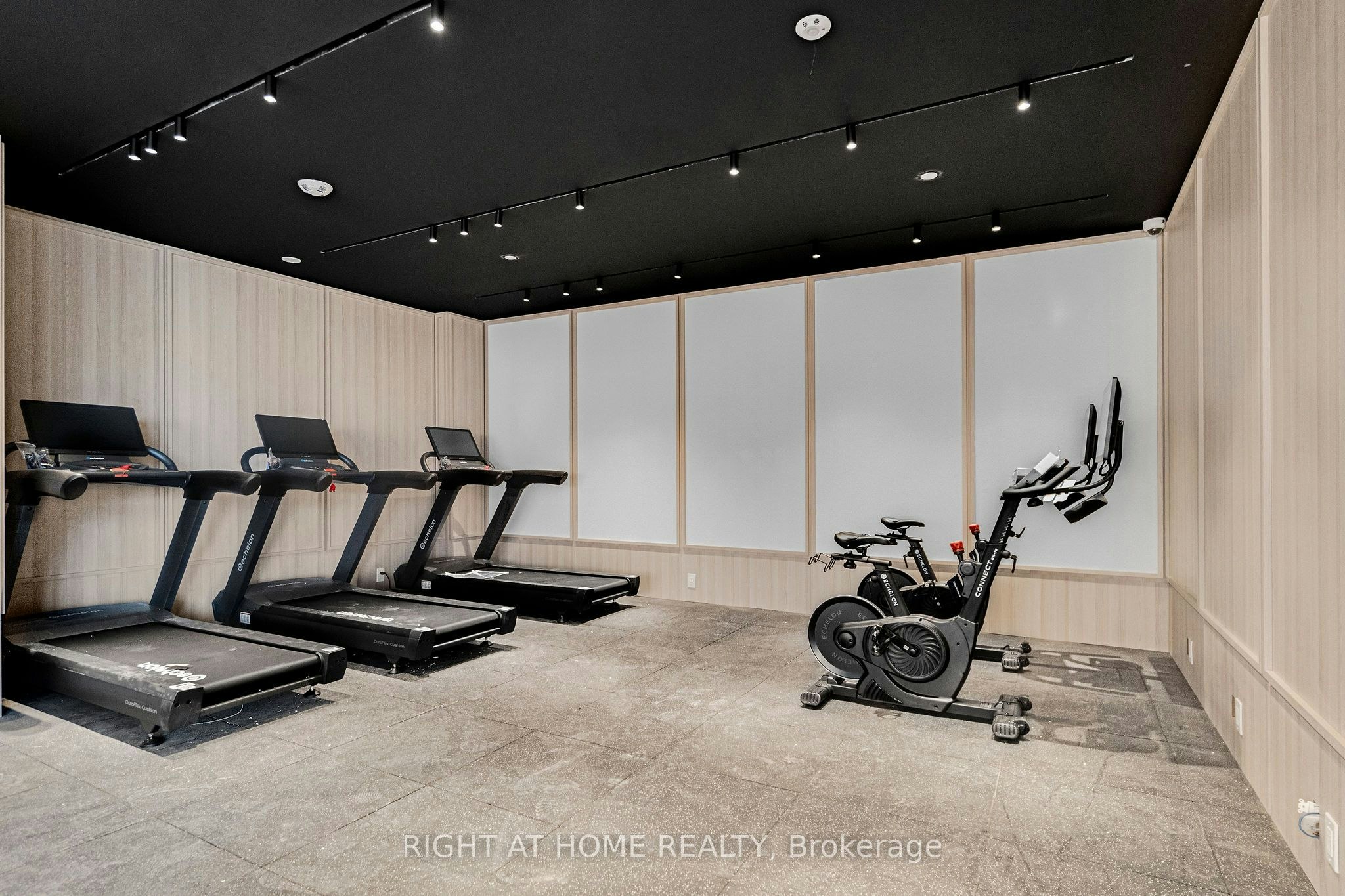 902-3071 Trafalgar Road, Oakville, ON, L6H 8C6 - 31