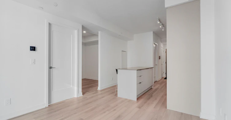 902-3071 Trafalgar Road, Oakville, ON, L6H 8C6 - 12