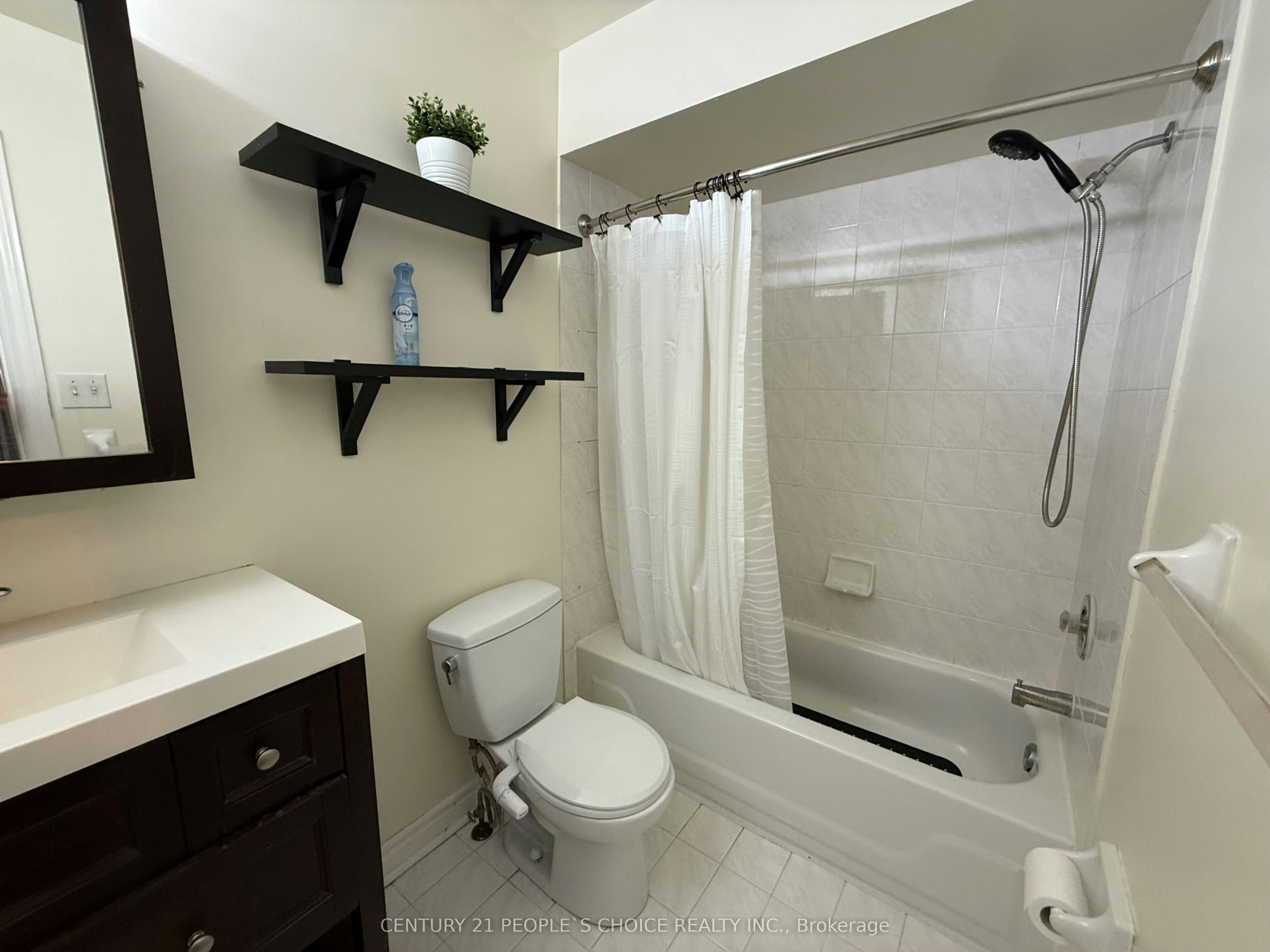 135 Ural Circle, Brampton, ON, L6R 1J6 - 32