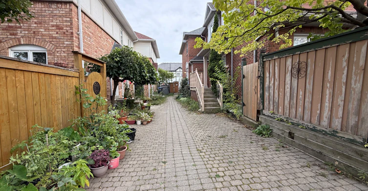 135 Ural Circle, Brampton, ON, L6R 1J6 - 19