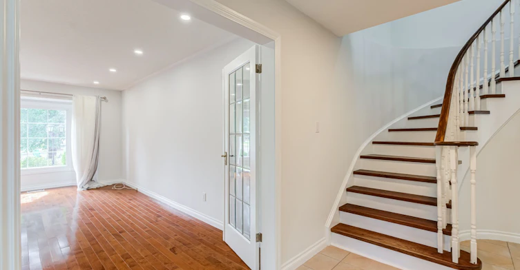 5031 Northern Lights Circle, Mississauga, ON, L5R 2P7 - 4