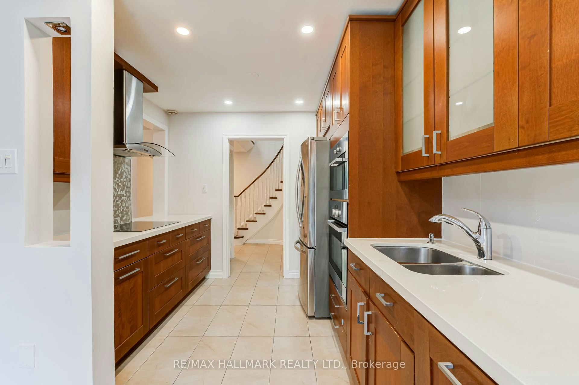 5031 Northern Lights Circle, Mississauga, ON, L5R 2P7 - 18