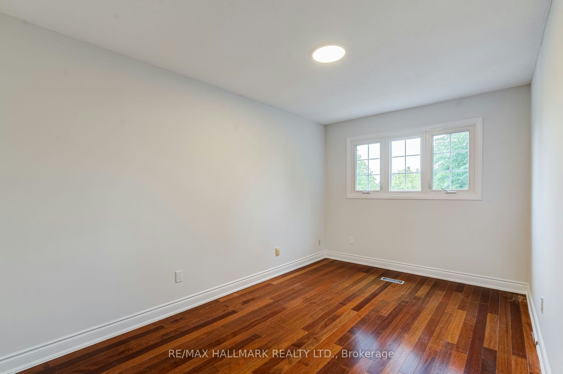 5031 Northern Lights Circle, Mississauga, ON, L5R 2P7 - 28