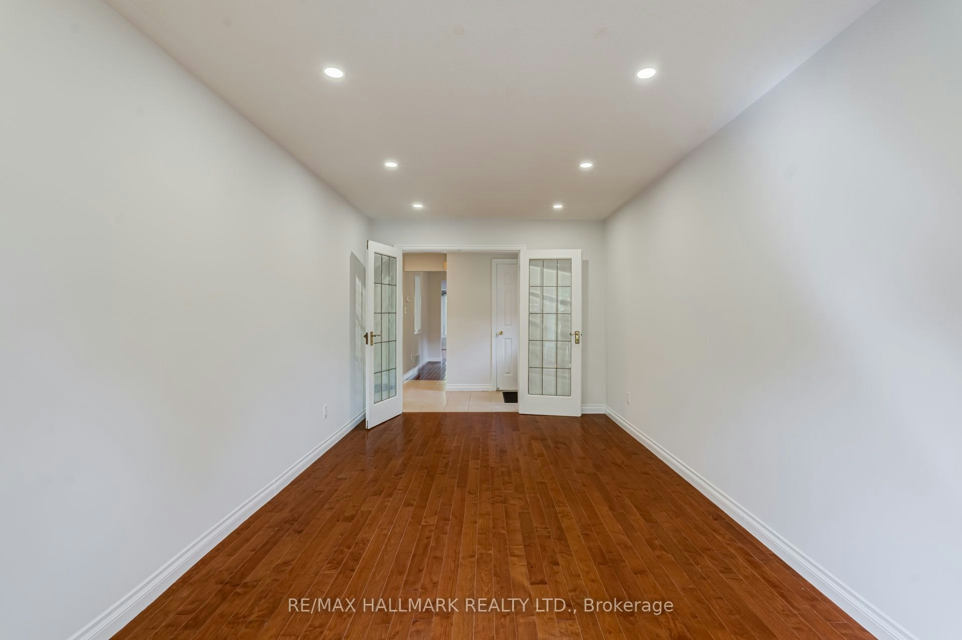 5031 Northern Lights Circle, Mississauga, ON, L5R 2P7 - 7
