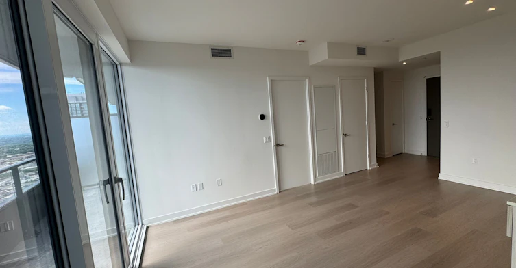 4009-448 Burnhamthorpe Road W, Mississauga, ON, L5B 0R4 - 2