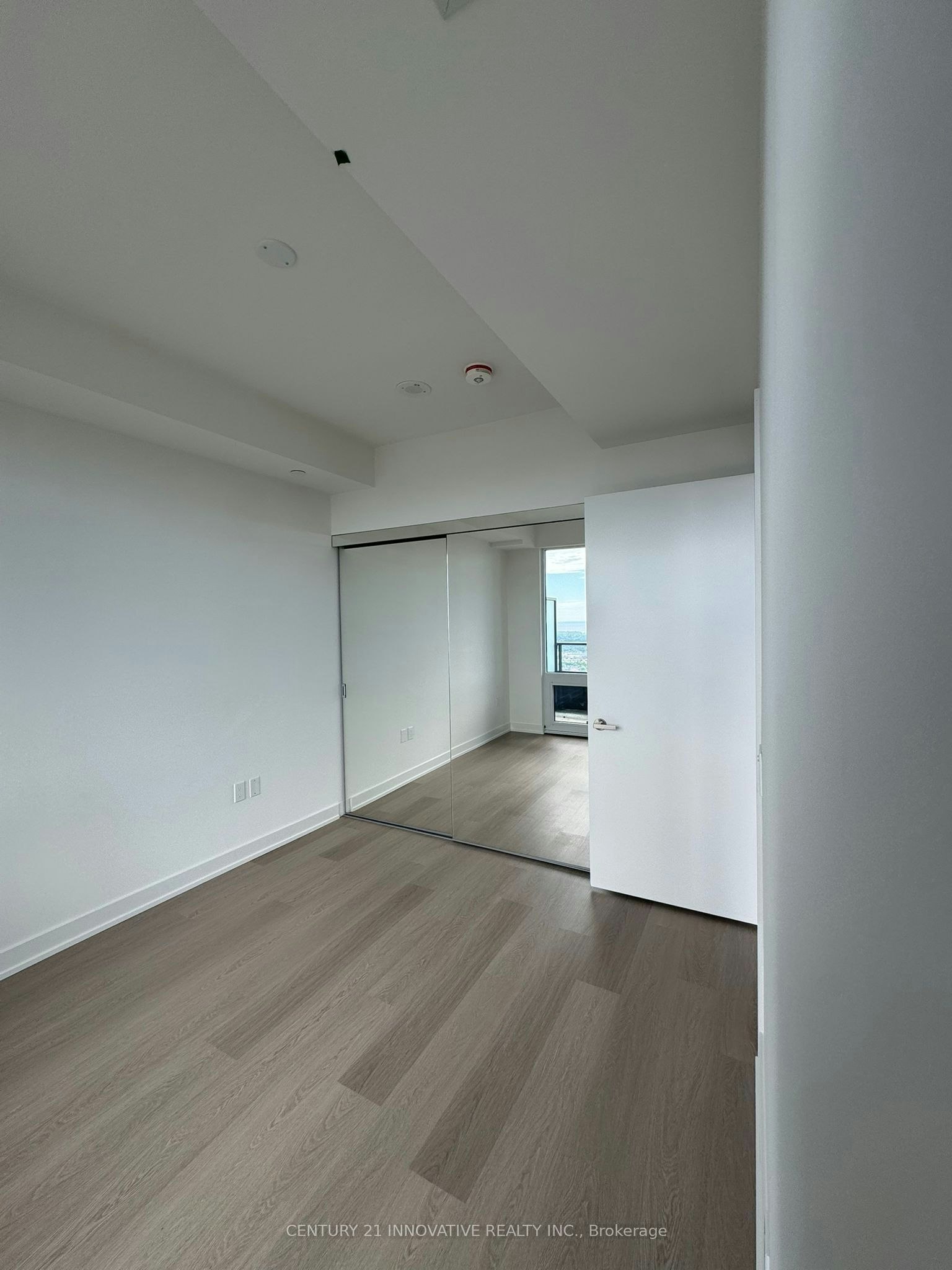 4009-448 Burnhamthorpe Road W, Mississauga, ON, L5B 0R4
