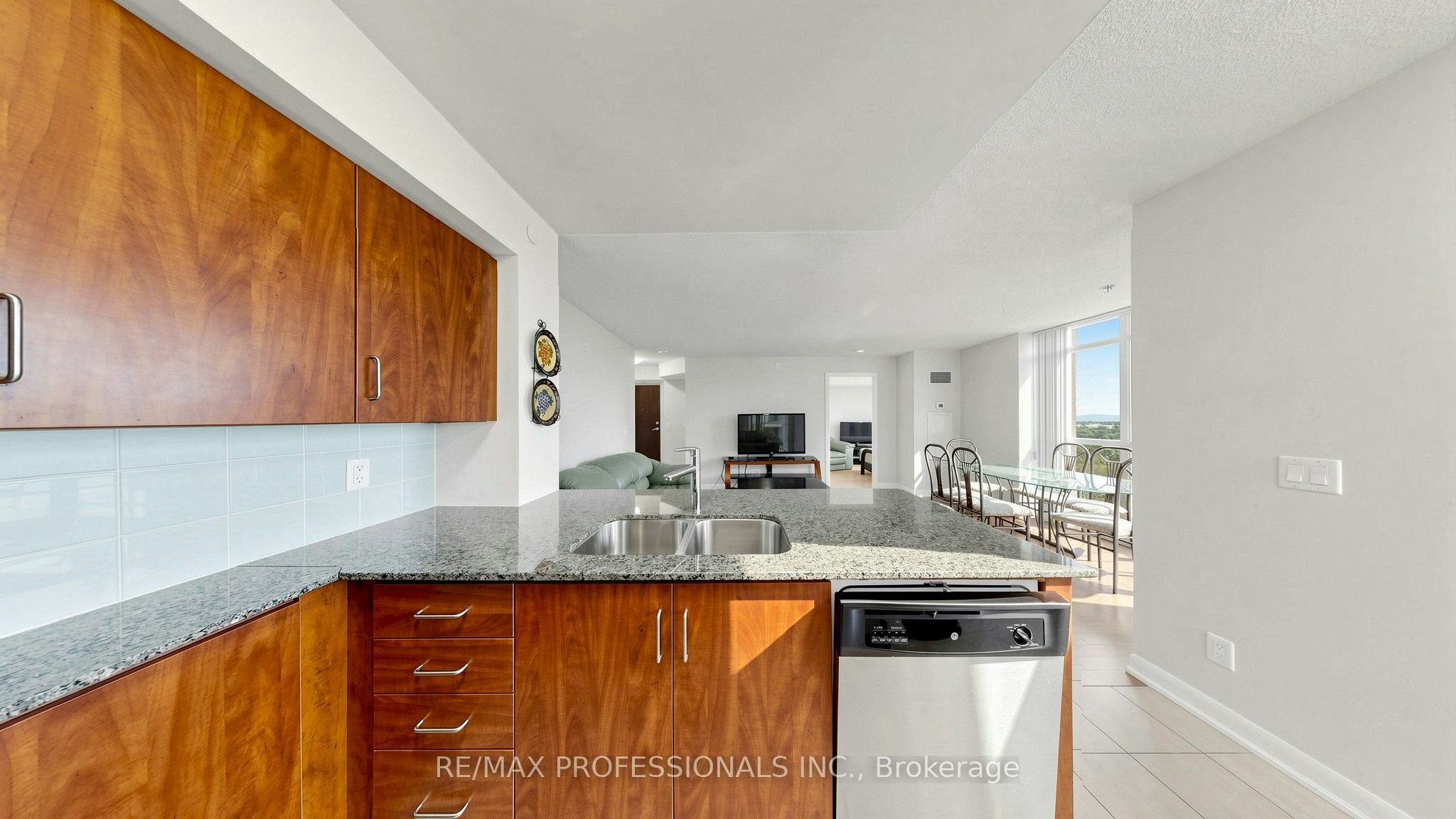 1710-205 Sherway Gardens Road, Toronto, ON, M9C 0A5 - 24