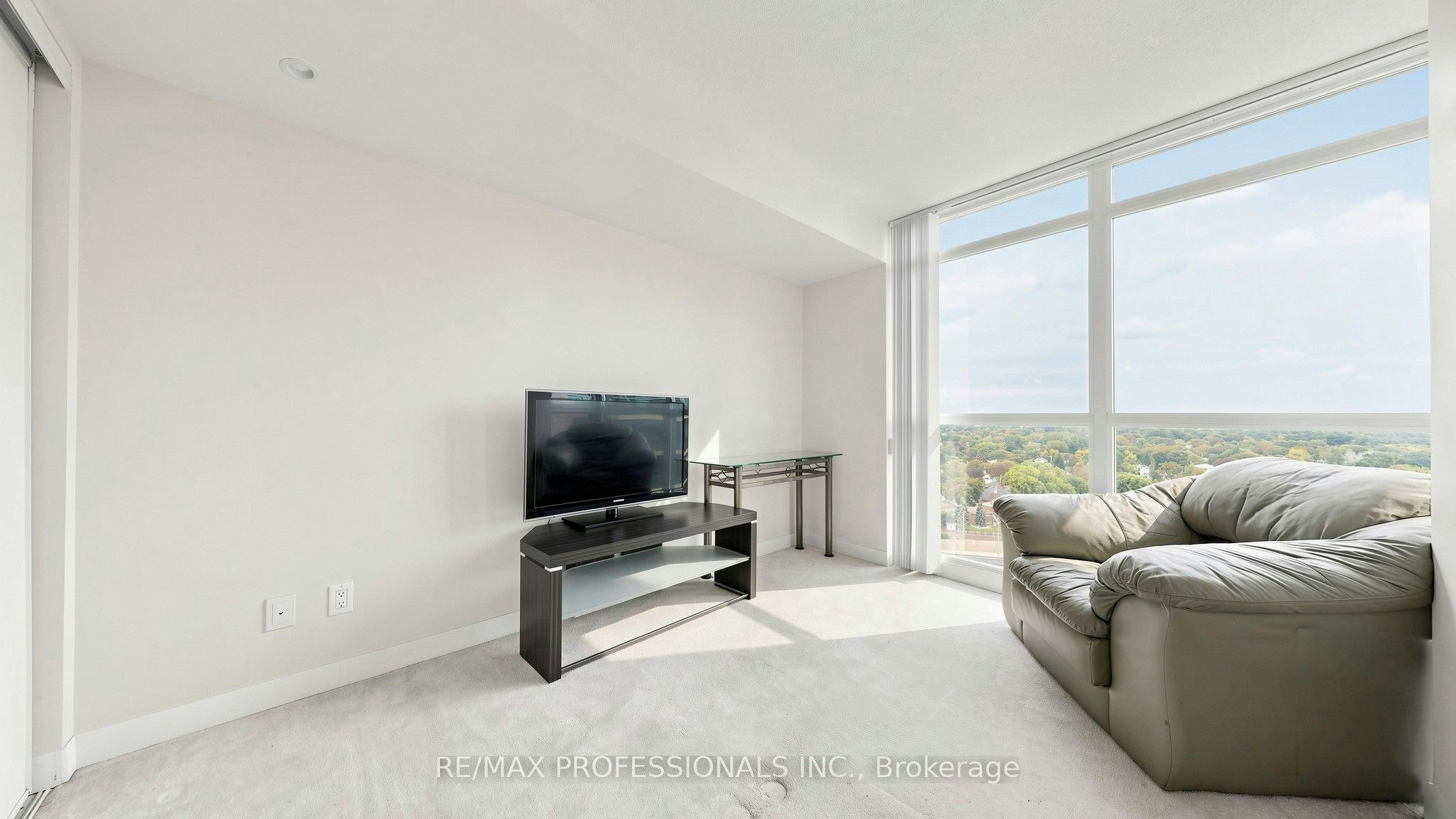 1710-205 Sherway Gardens Road, Toronto, ON, M9C 0A5 - 34