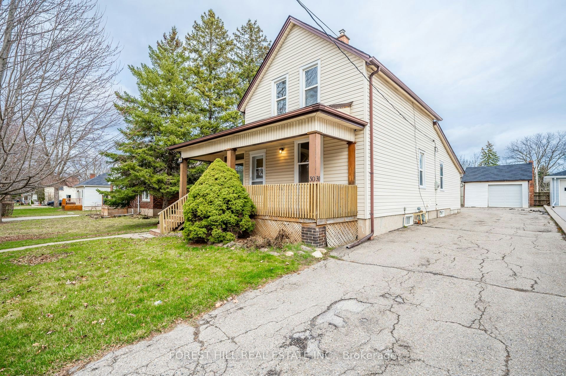 30 Robert Street, Milton, ON, L9T 1G5 - 2