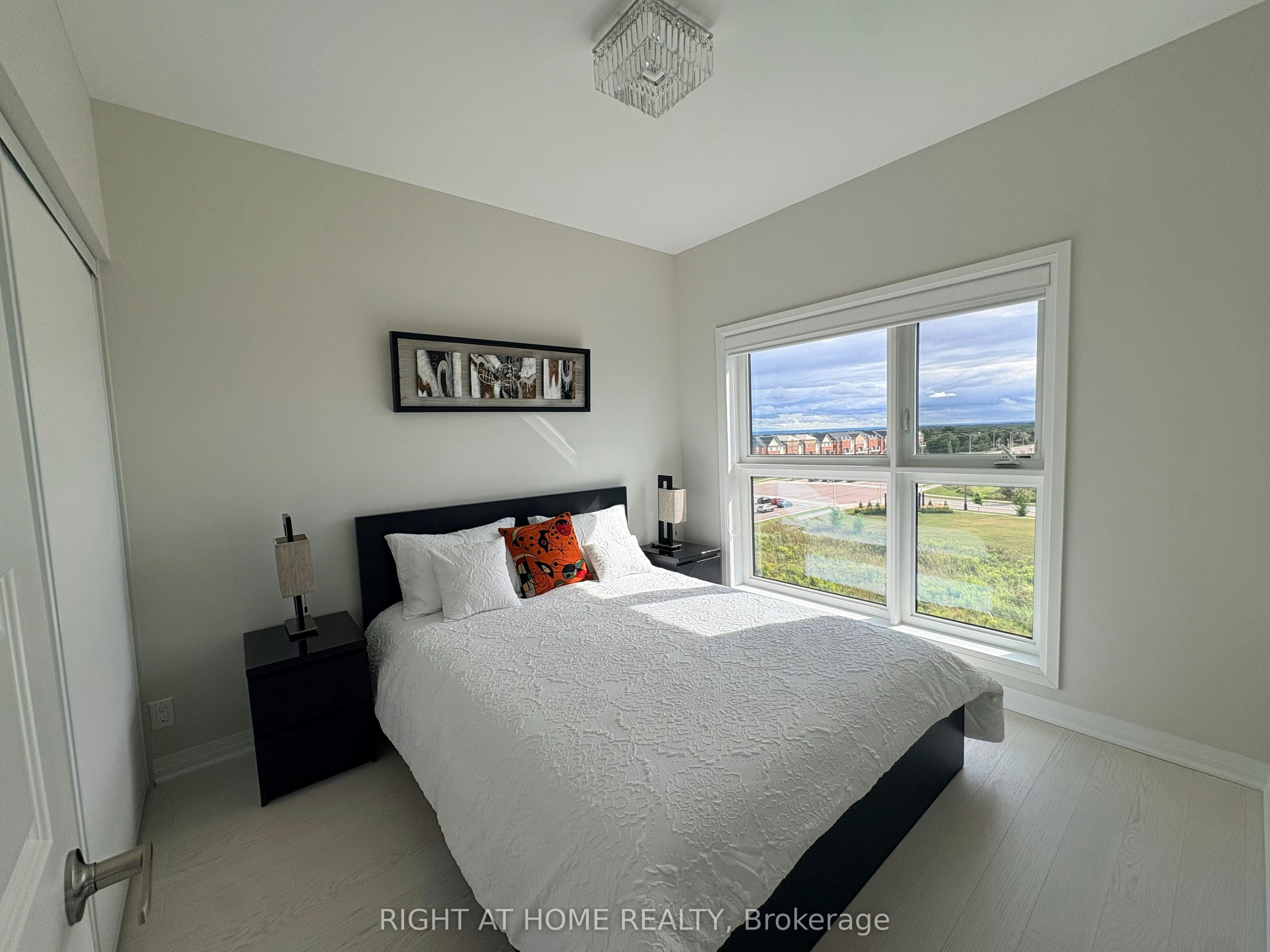 527-102 Grovewood Common, Oakville, ON, L6H 0X2 - 7