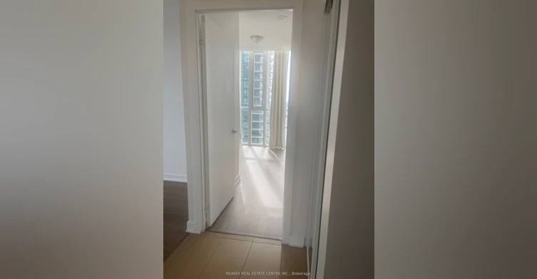 2104-4070 Confederation Parkway, Mississauga, ON, L5B 0E9 - 27