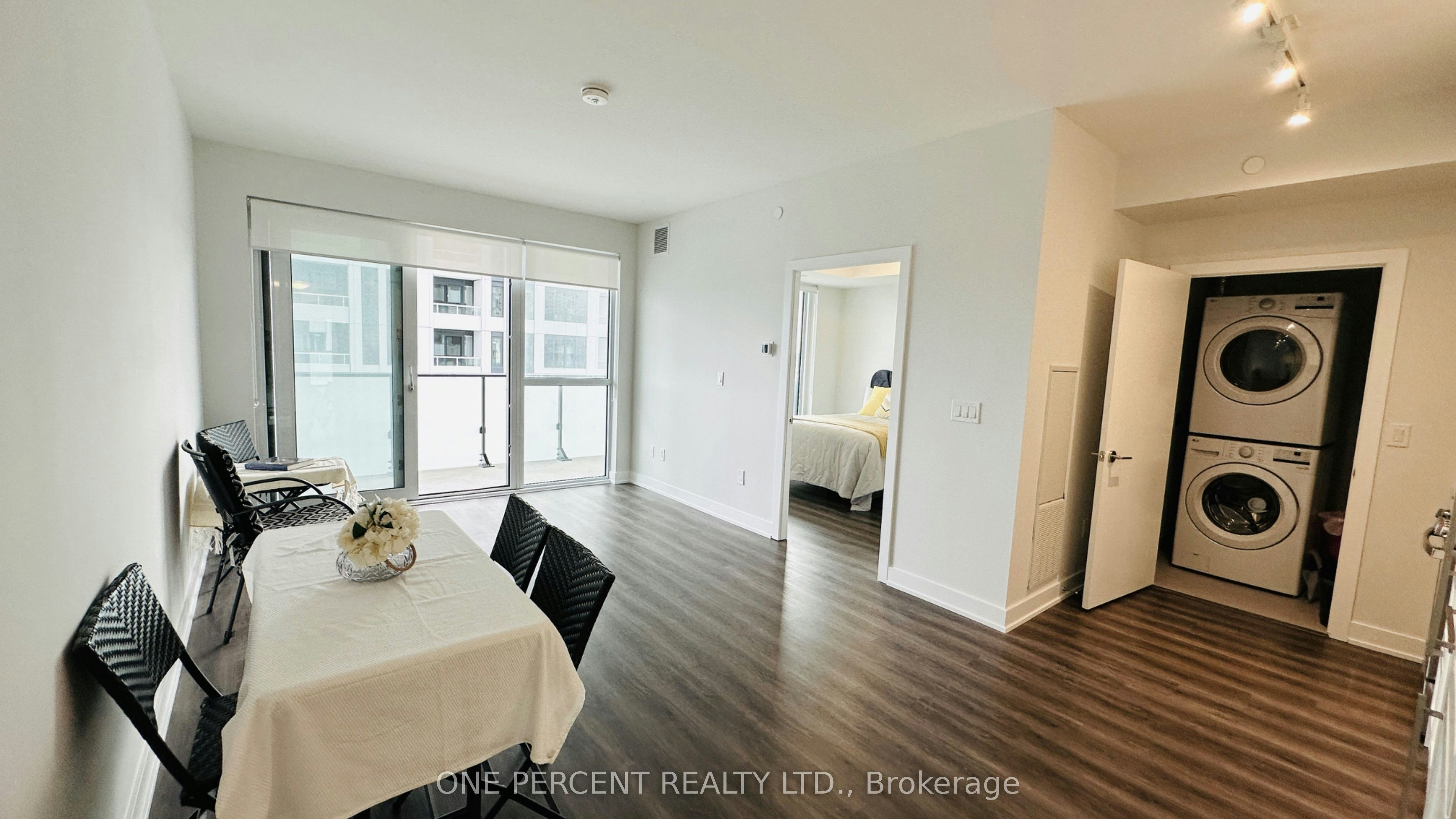1011-4130 Parkside Village Drive, Mississauga, ON, L5B 0L7 - 13