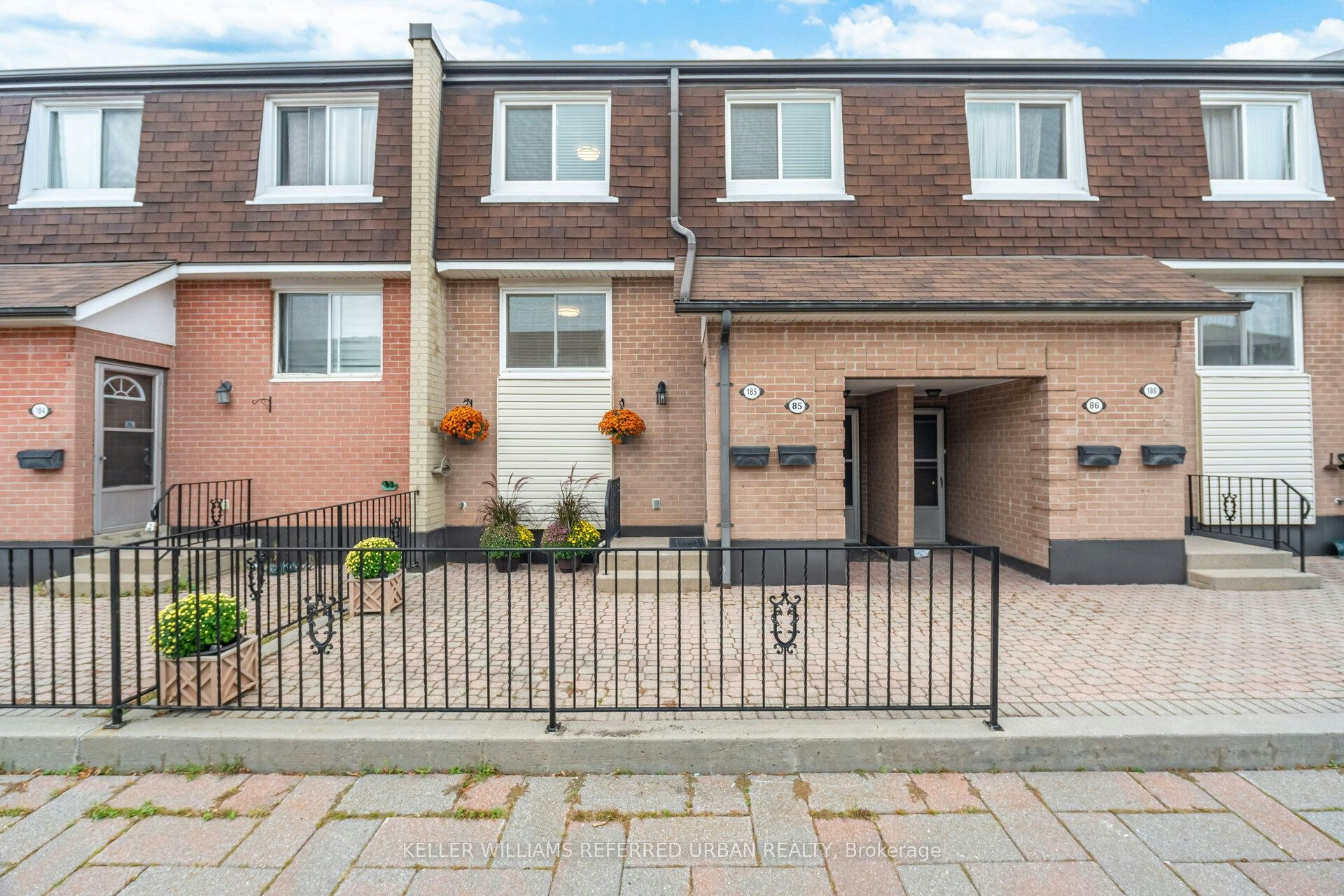 185-2170 Bromsgrove Road, Mississauga, ON, L5J 4J2