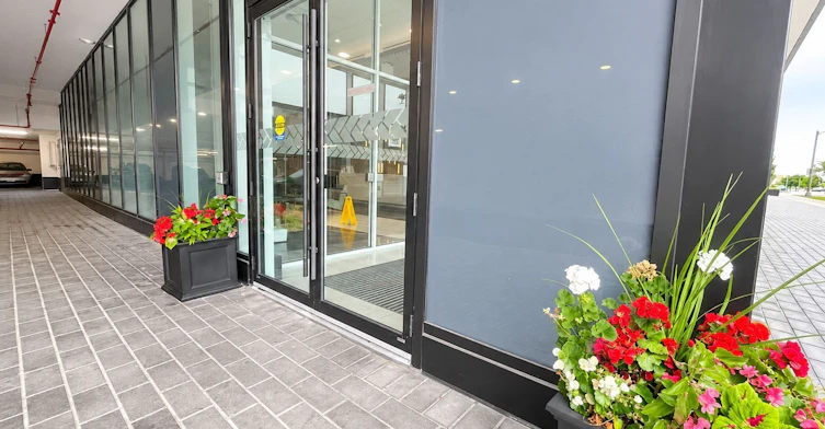1303-2481 Taunton Road, Oakville, ON, L6H 3R7 - 2
