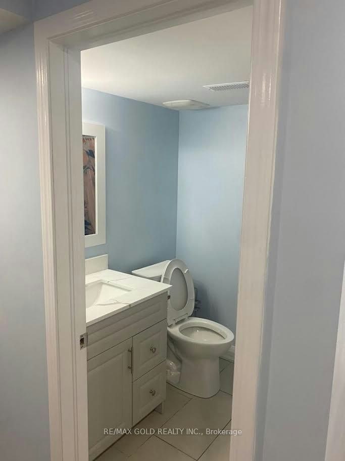 Lower-172 Golden Springs Drive, Brampton, ON, L7A 4N4 - 6