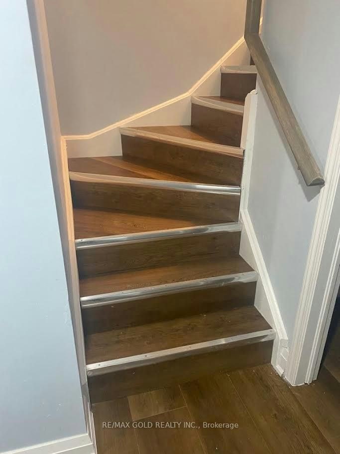 Lower-172 Golden Springs Drive, Brampton, ON, L7A 4N4 - 11