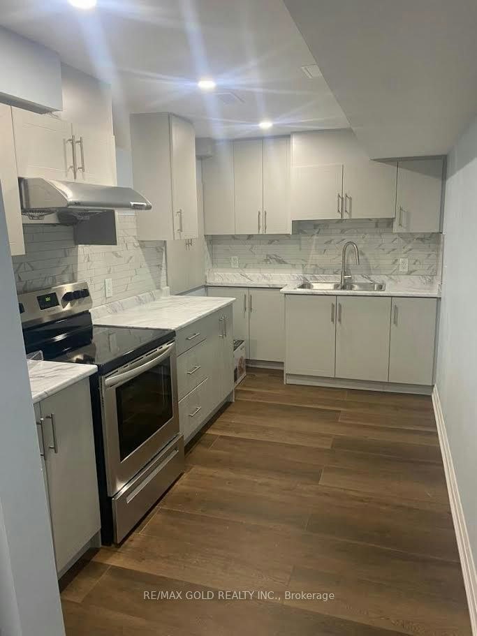 Lower-172 Golden Springs Drive, Brampton, ON, L7A 4N4 - 2
