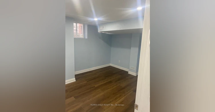 Lower-172 Golden Springs Drive, Brampton, ON, L7A 4N4 - 4