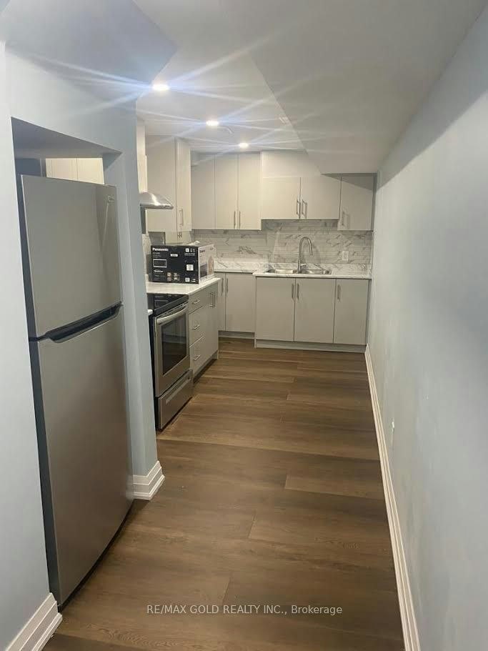 Lower-172 Golden Springs Drive, Brampton, ON, L7A 4N4