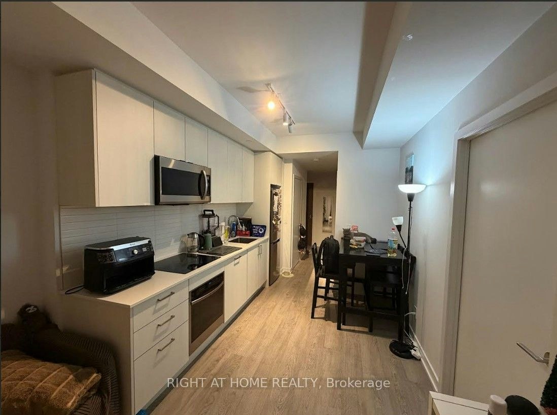 1203-1926 Lake Shore Boulevard W, Toronto, ON, M6S 1A2 - 3
