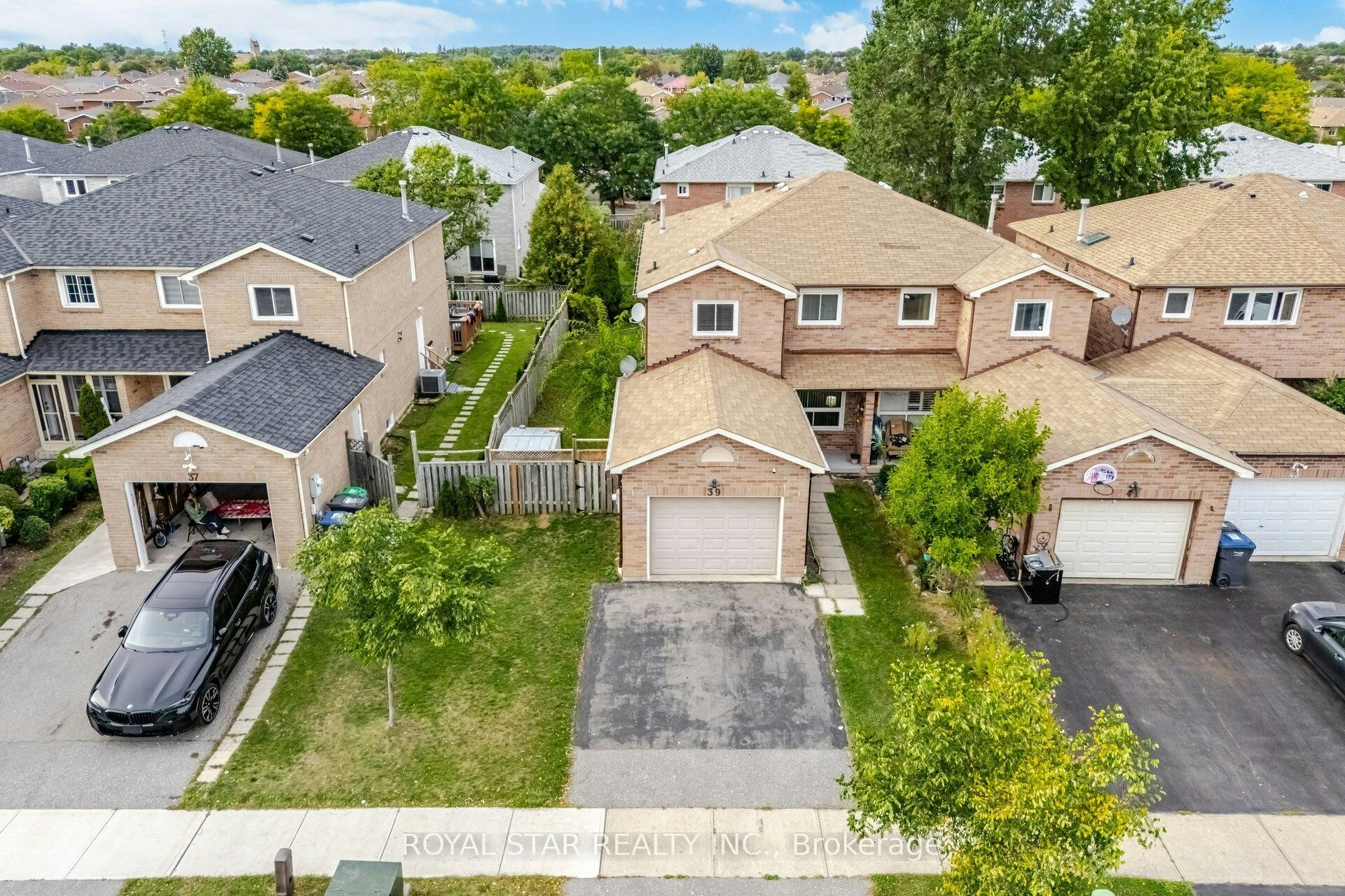 39 Ebby Avenue E, Brampton, ON, L6Z 3T1