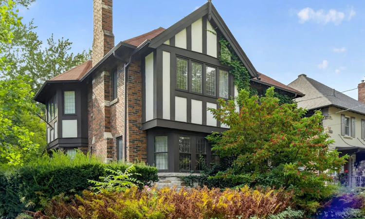 78 Willingdon Boulevard