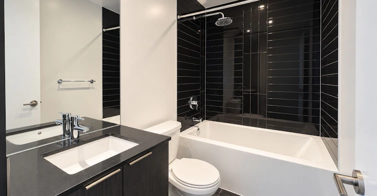 1304-448 Burnhamthorpe Road W, Mississauga, ON, L5B 0R4 - 11